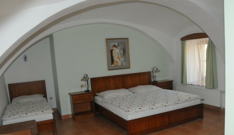 RODINNÝ PENSION ANTONI Český Krumlov - Třílůžkový pokoj CLASIC